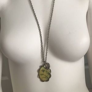 Cute long bird necklace with rose charm